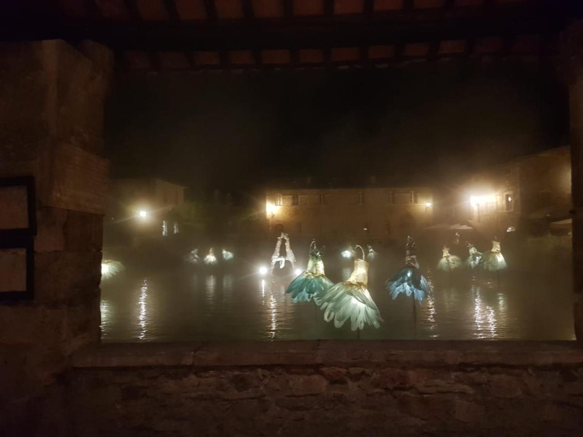 Dimora In San Quirico D'Orcia Appartement Buitenkant foto